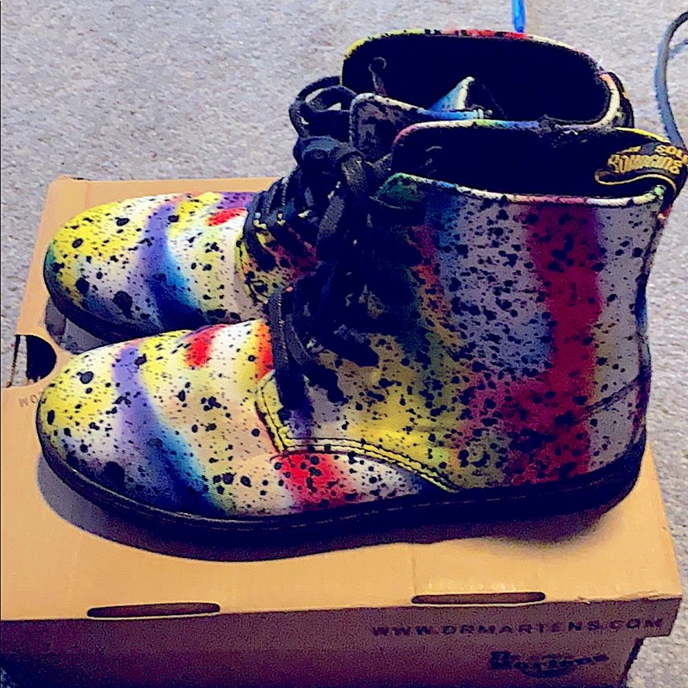 New! Never worn…Dr Marten boots